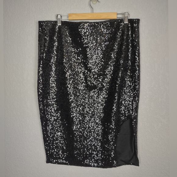 Torrid Black Sequin Side Slit Midi Pencil Skirt Size 2 - Picture 2 of 13